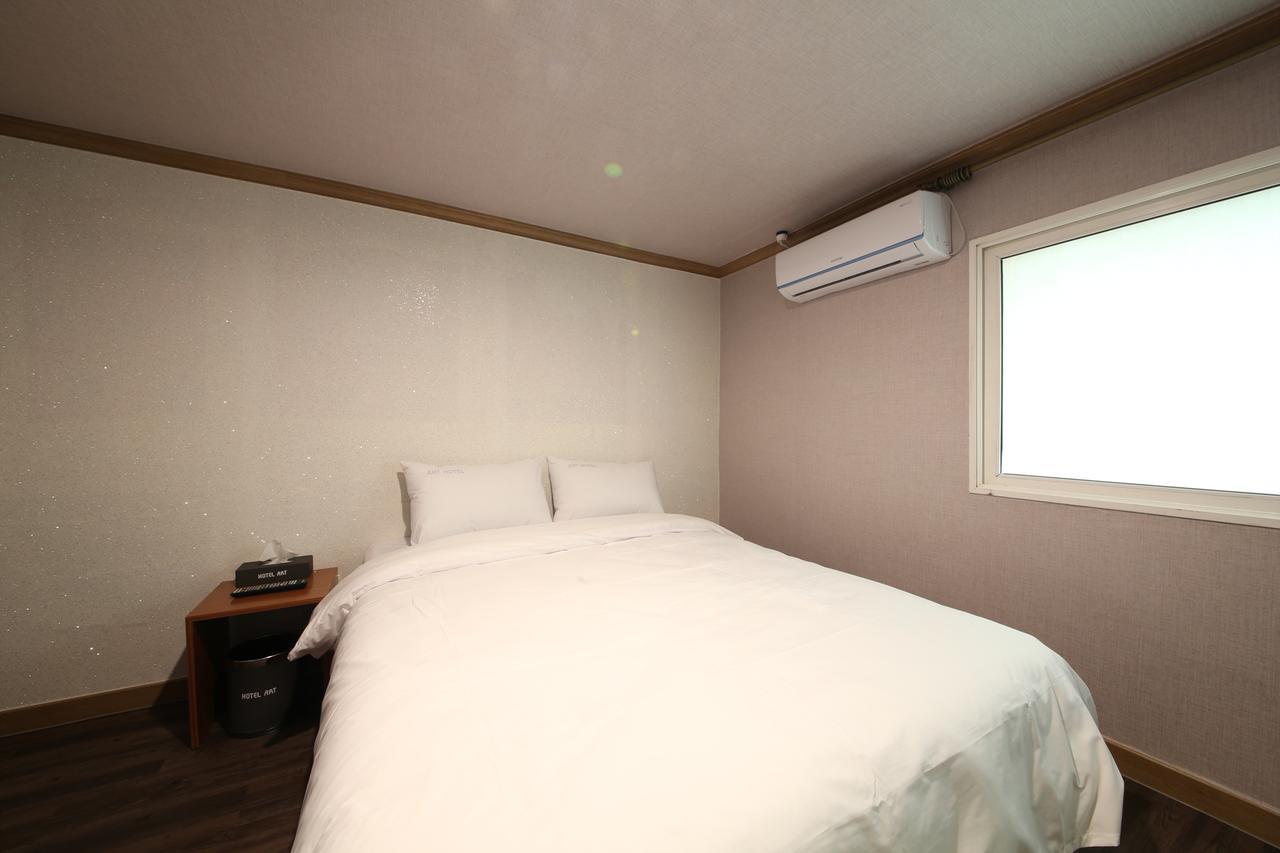 Art Hotel Gumi Eksteriør bilde